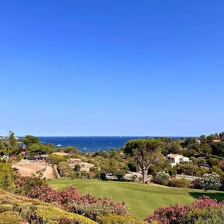 Cap Esterel Agay Raphael Vue 4 Personnes Chez Evelyne *