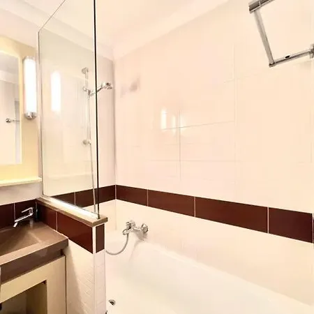 Cap Esterel Agay Raphael Vue 4 Personnes Chez Evelyne * Saint-Raphael (Var)