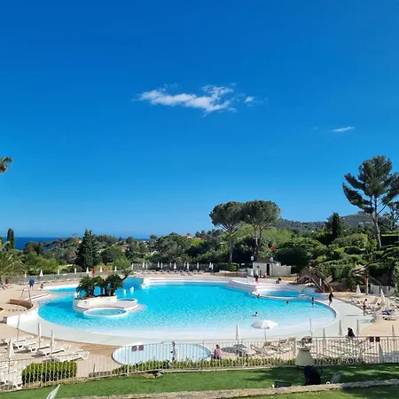Cap Esterel Agay Raphael Vue 4 Personnes Chez Evelyne Saint-Raphael (Var)