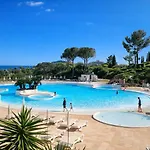 Apartment Cap Esterel Agay Raphael Vue 4 Personnes Chez Evelyne