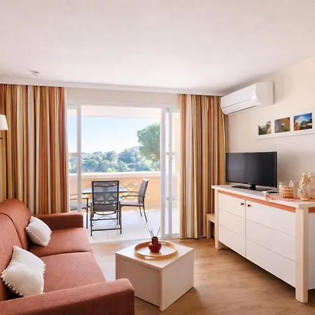 Appartement Cap Esterel Agay Raphael Vue 4 Personnes Chez Evelyne Saint-Raphaël