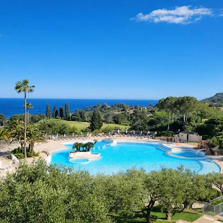 Appartement Cap Esterel Agay Raphael Vue 4 Personnes Chez Evelyne *