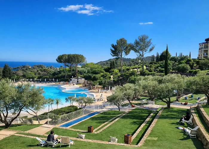 Cap Esterel Agay Raphael Vue 4 Personnes Chez Evelyne Saint-Raphaël